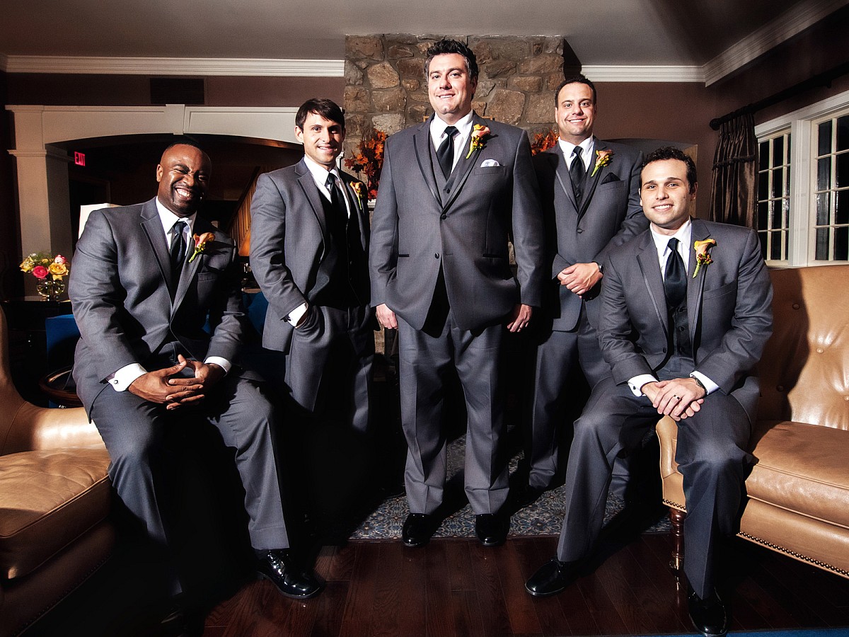 Wedding-Groom-Groomsmen-Portrait.jpg